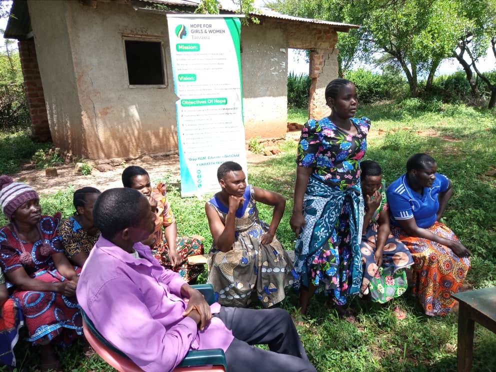 Women receiving entrepreneurship training